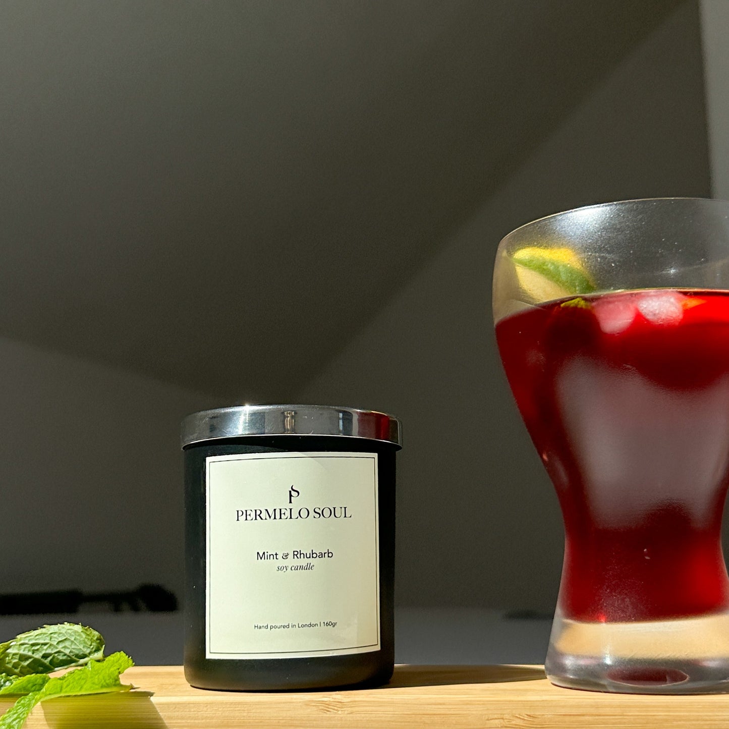 Mint & Rhubarb -Soy Candle